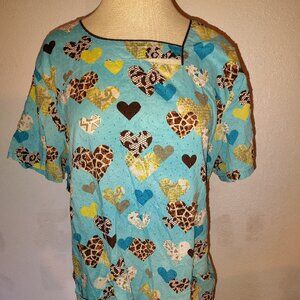 Baby Phat Women's Size XL Scrub Top Blue Multi Color With Heart Pattern 100% Cot